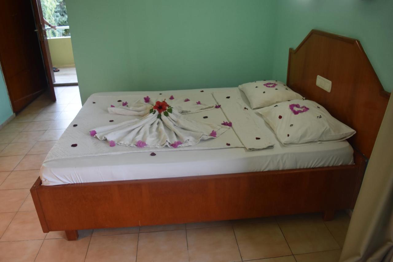Ares City Hotel كمر المظهر الخارجي الصورة